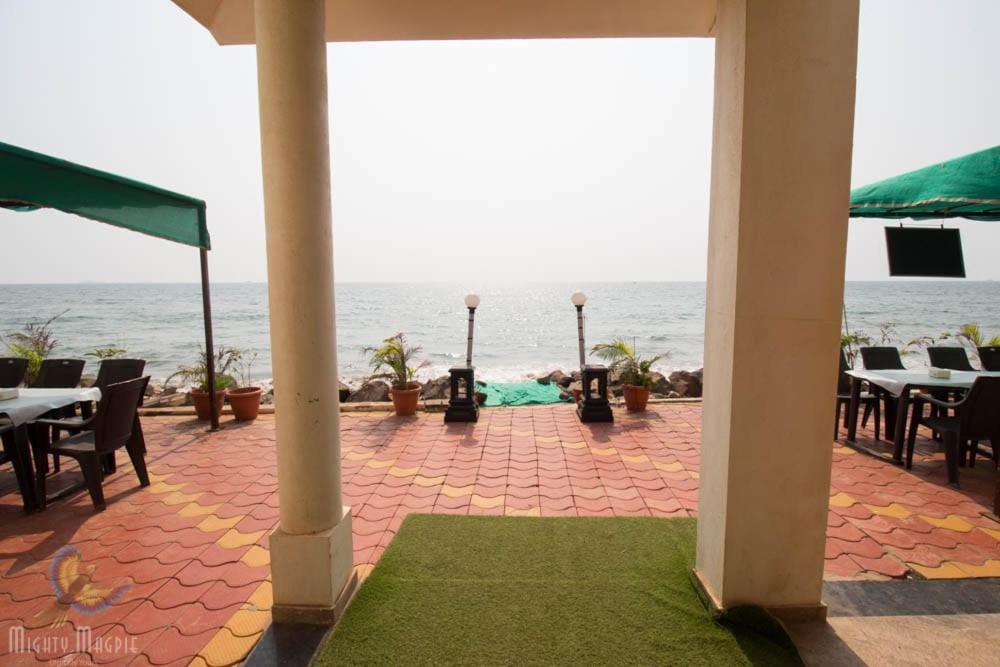 White Seasons Resort And Spa Devbag Chaoka Exterior foto