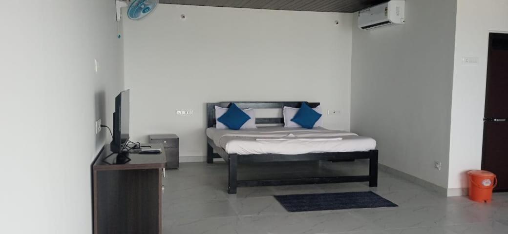 White Seasons Resort And Spa Devbag Chaoka Exterior foto